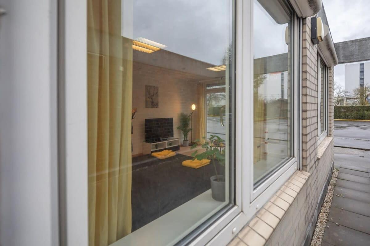 Beautiful 2 Bedroom Apartment Incl Parking Αμβούργο Εξωτερικό φωτογραφία